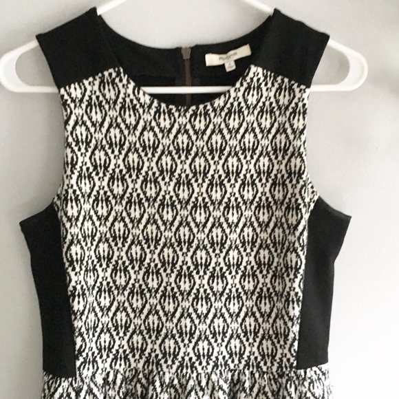 Madewell Diamond Jacques People Print Dress - Picture 5 of 8